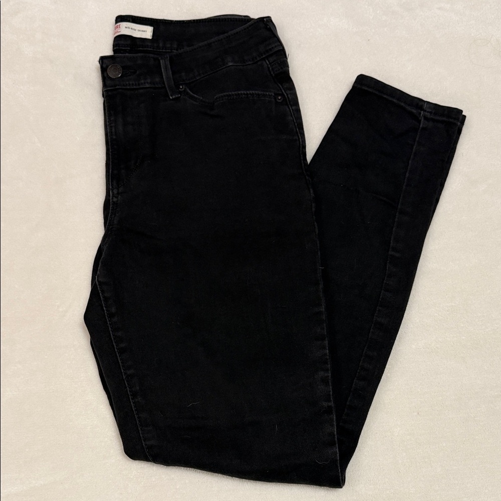 💜 Levi’s Mid Rise Skinny Black Jeans